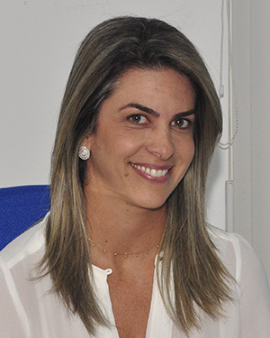 Dra. Fabiana Andréa de Almeida Oliveira Pellegrino