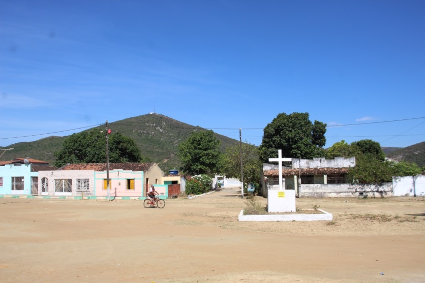 visão panorâmica na entrada da comunidade